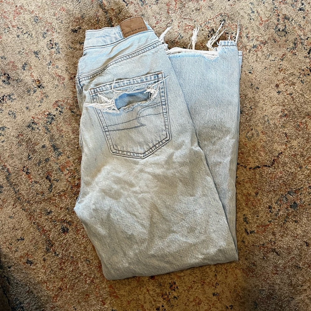 American Eagle Mom Jeans